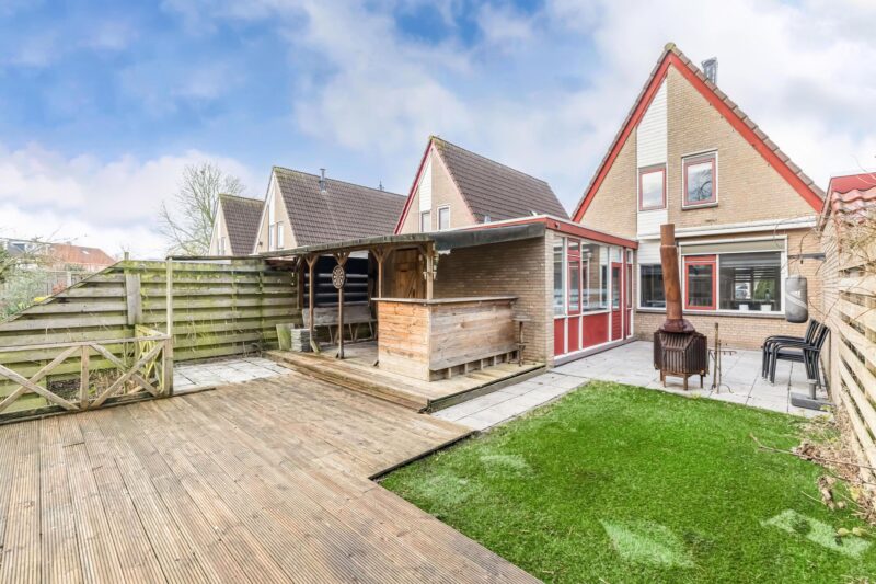 Workumstraat 32, Emmeloord